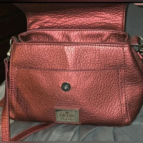 Nicole Miller Crossbody Bag - Picture 6 of 11